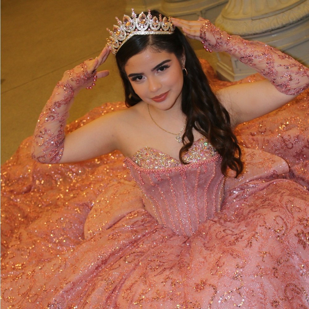 Elegant Pink Quinceañera Dress